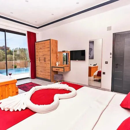 Villa Muhtesem Tatil Villasi Poyraz 2