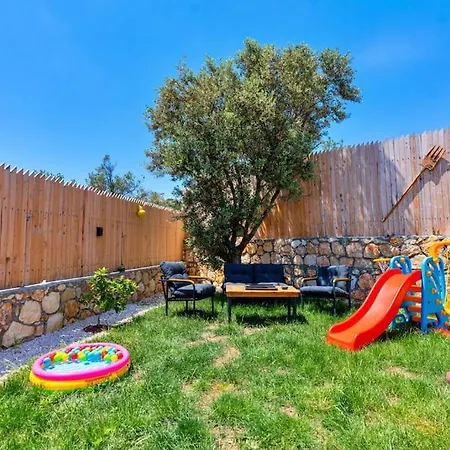 Muhtesem Tatil Villasi Poyraz 2 Villa Kaş