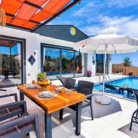 Muhtesem Tatil Villasi Poyraz 2 * Kaş